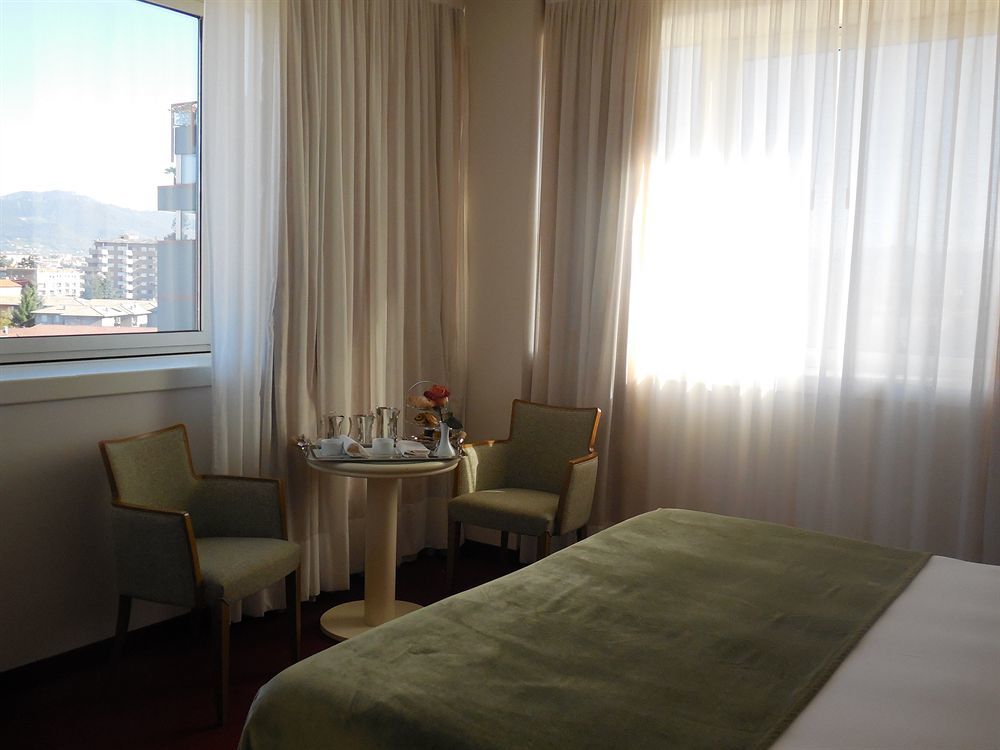 Starhotels Cristallo Palace Bergamo Exterior foto